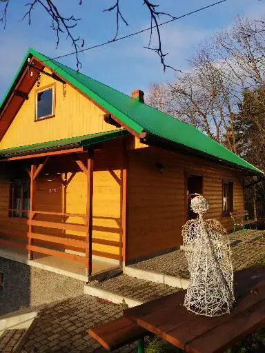 "zielone zacisze - goscinny domek"