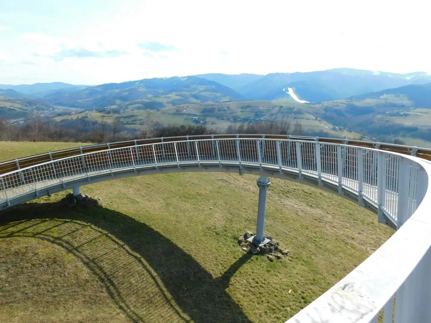 Wieża widokowa w Woli Kroguleckiej