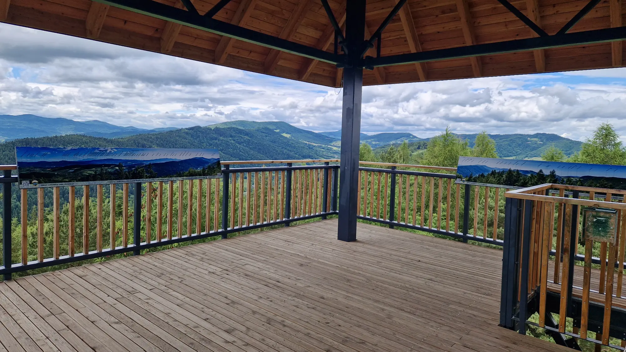Góra Skiełek w Łukowicy - nowa wieża widokowa z zapierającymi dech w piersiach panoramami!