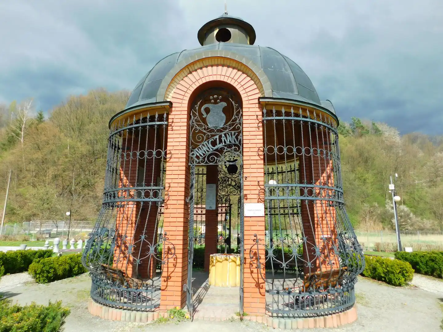 Park Zdrojowy w Piwnicznej Zdrój