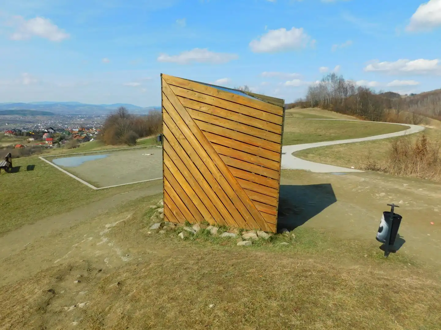 Wieża widokowa w Woli Kroguleckiej