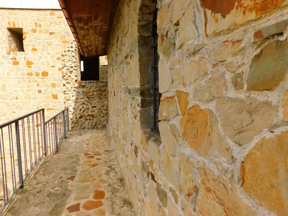 Baszta nad Dunajcem - Zamek w Czchowie